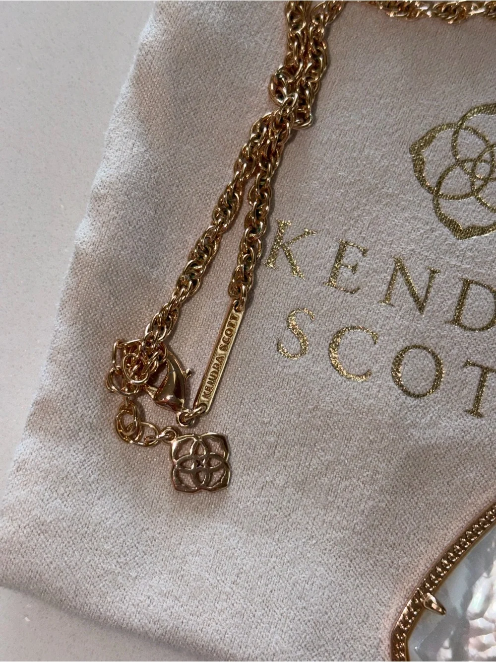Kendra Scott Reid mother of pearl pendant rose gold adjustable Necklace new!
